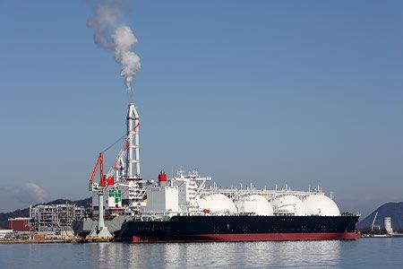 Dryships announces strategic expansion into the gas carrier market