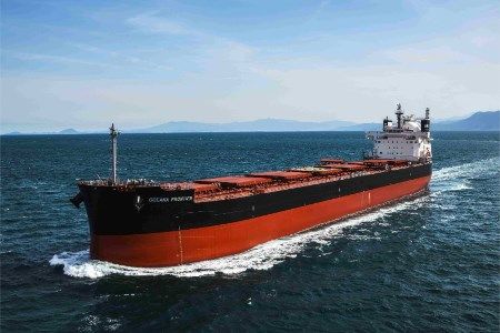 TSUNEISHI SHIPBUILDING delivers the world’s first LNG dual-fuelled Kamsarmax